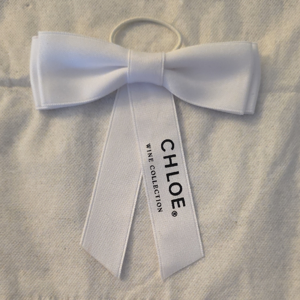 Chloe Classic White Hair Bow